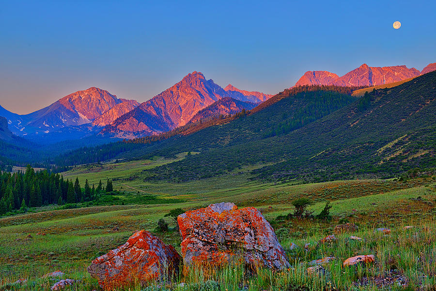 First alpenglow light of the morning on the Lost River Range of central Idaho from the Upper Pahsimeroi Valley
